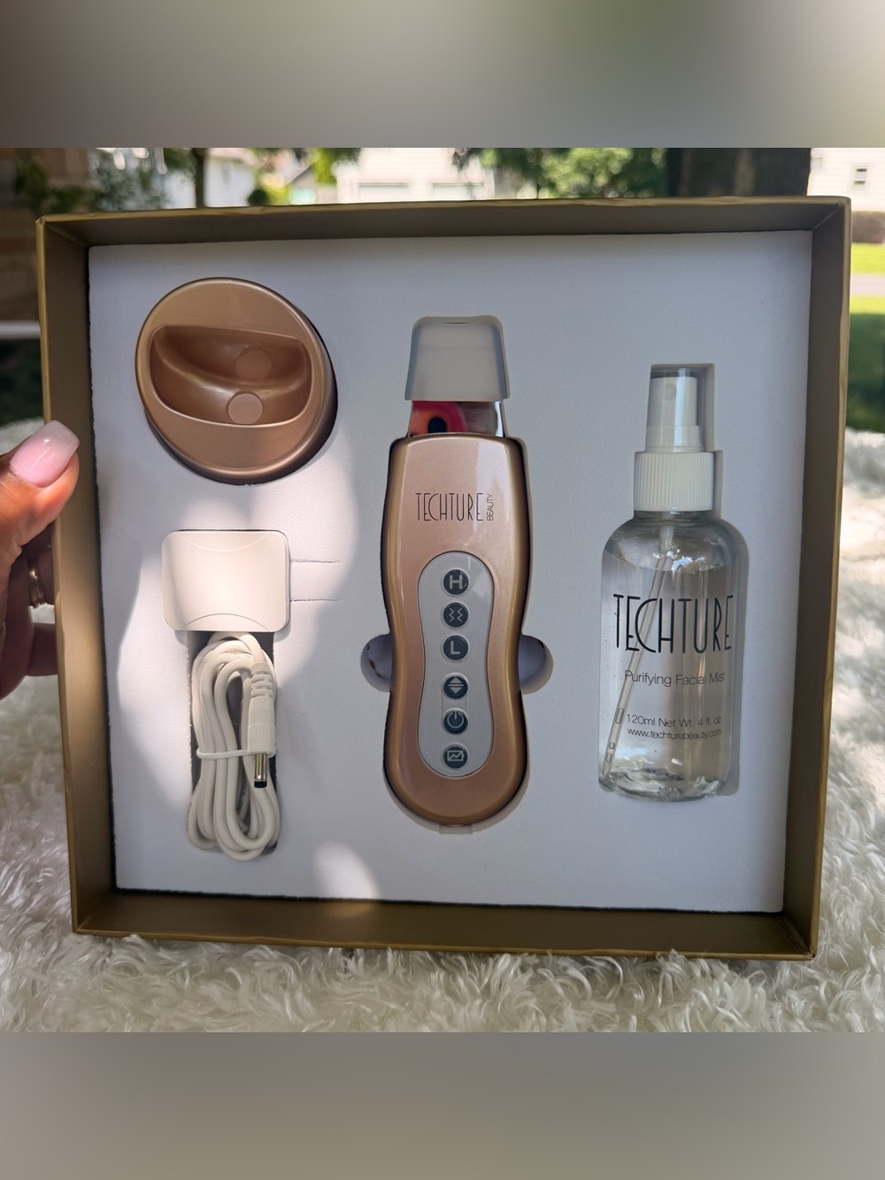 Techture Beauty Supersonic Skin Scrubber Brand New Set